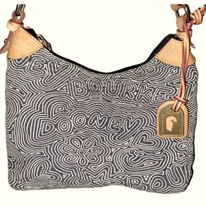 DOONEY AND BOURKE VINTAGE PURSE EXCELLENT CONDITION